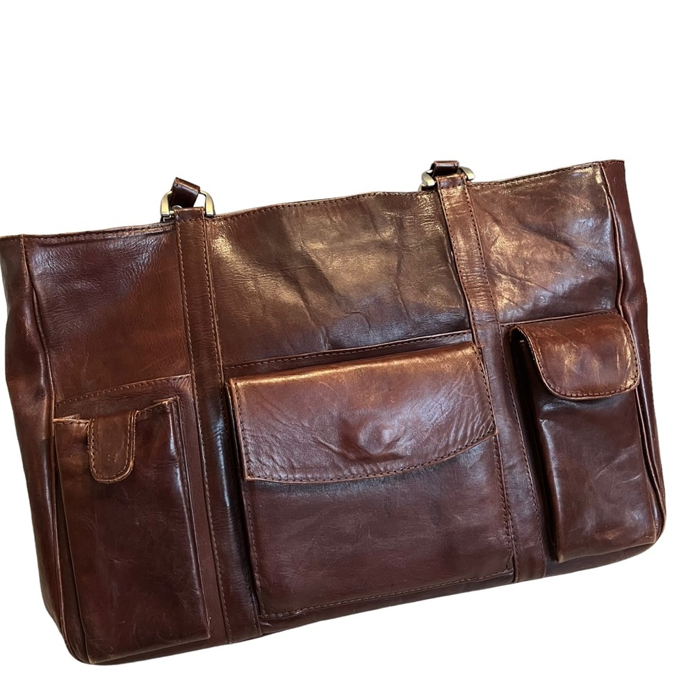 Vintage Leaders in Leather Tote Bag - Picture 3 of 13